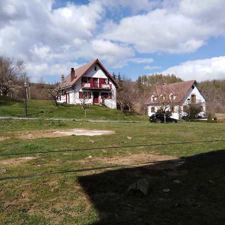 Albergue Irugoienea Espinal-Auzperri ภายนอก รูปภาพ